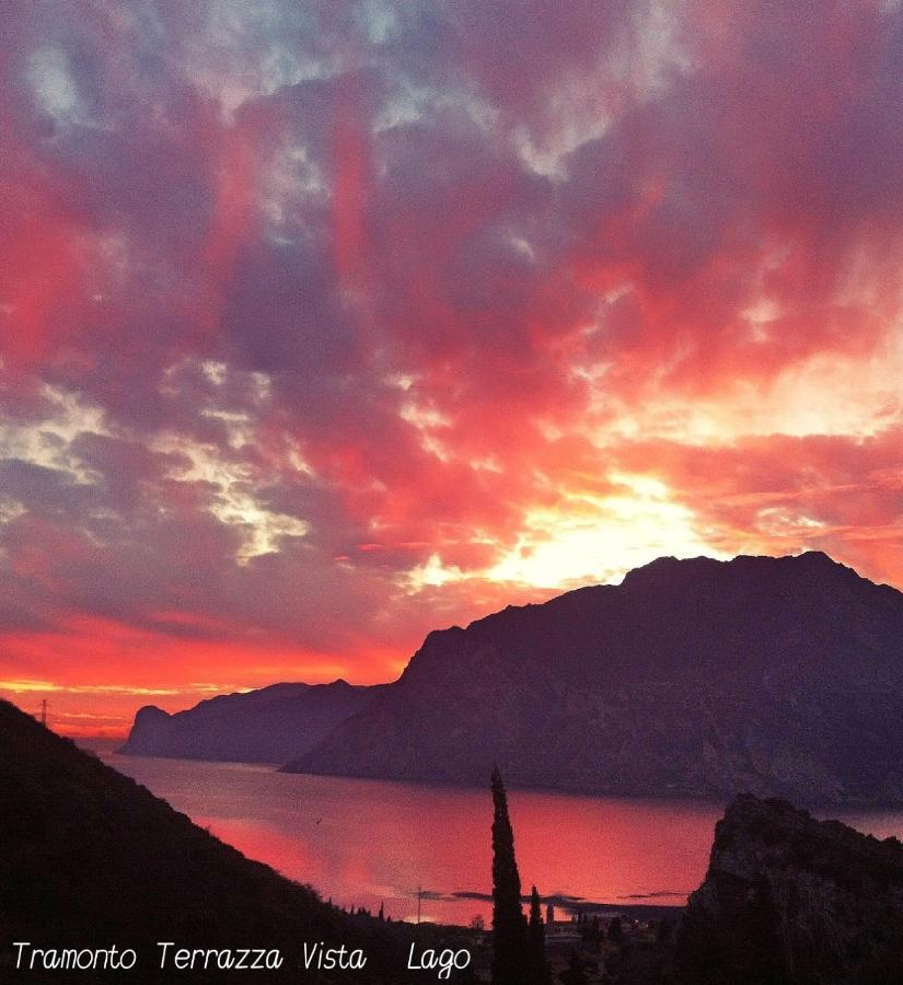 Viewlake Apartment Torbole Sul Garda Exterior foto